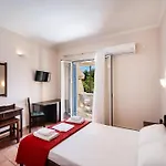 Ionio Hotel Nikiana