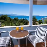 Ionio Hotel
