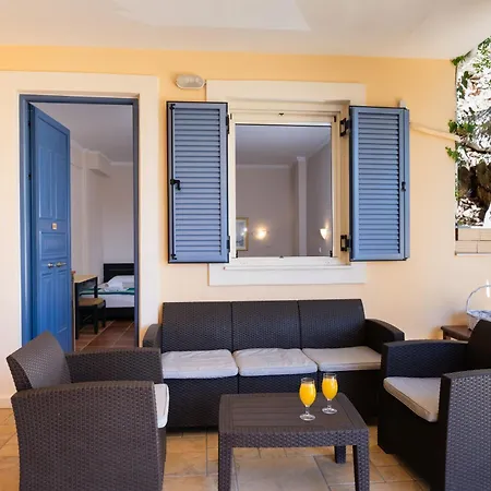 Ionio Hotel Nikiana