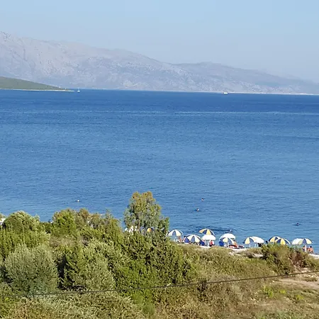 Ionio Hotel 2*
