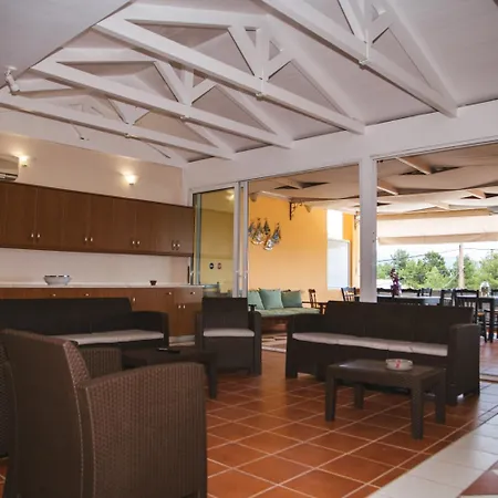 Ionio Hotel